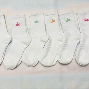 ALO Yoga White Crew Socks with Multicolor Logos - 10 pairs